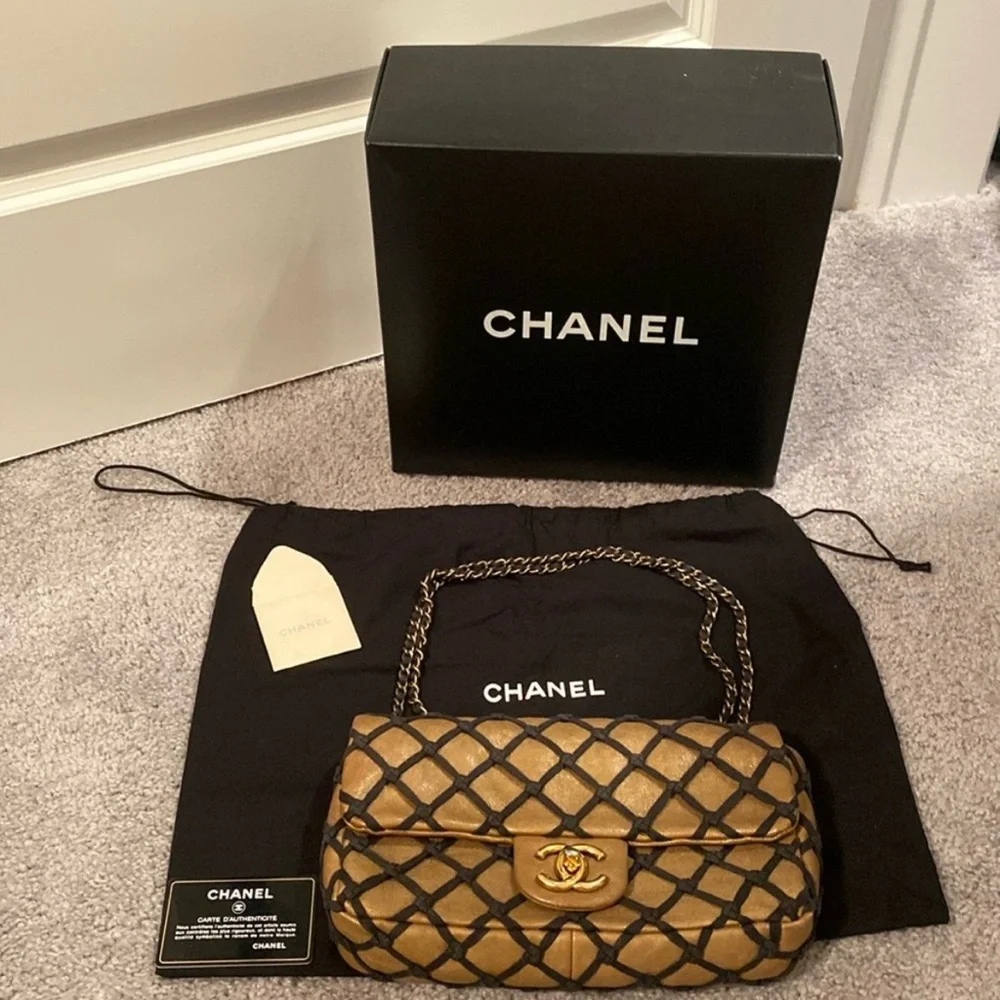 CHANEL•Limited Edition Canebiers Flap bag •